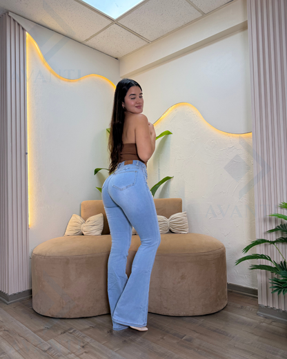 FLARE LESLIE CELESTE